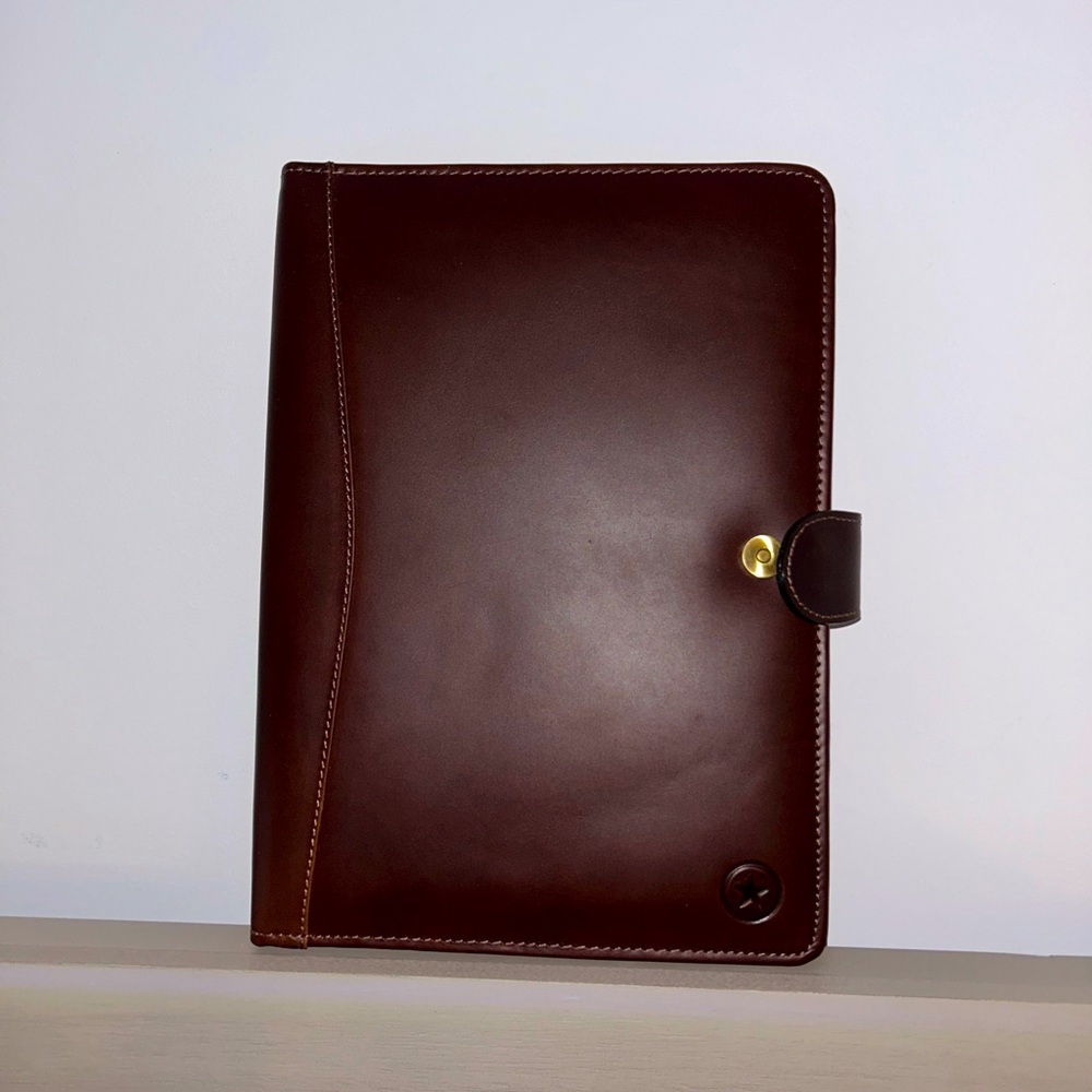 Aaron Leather Goods Business Portfolio (Dark Brown)